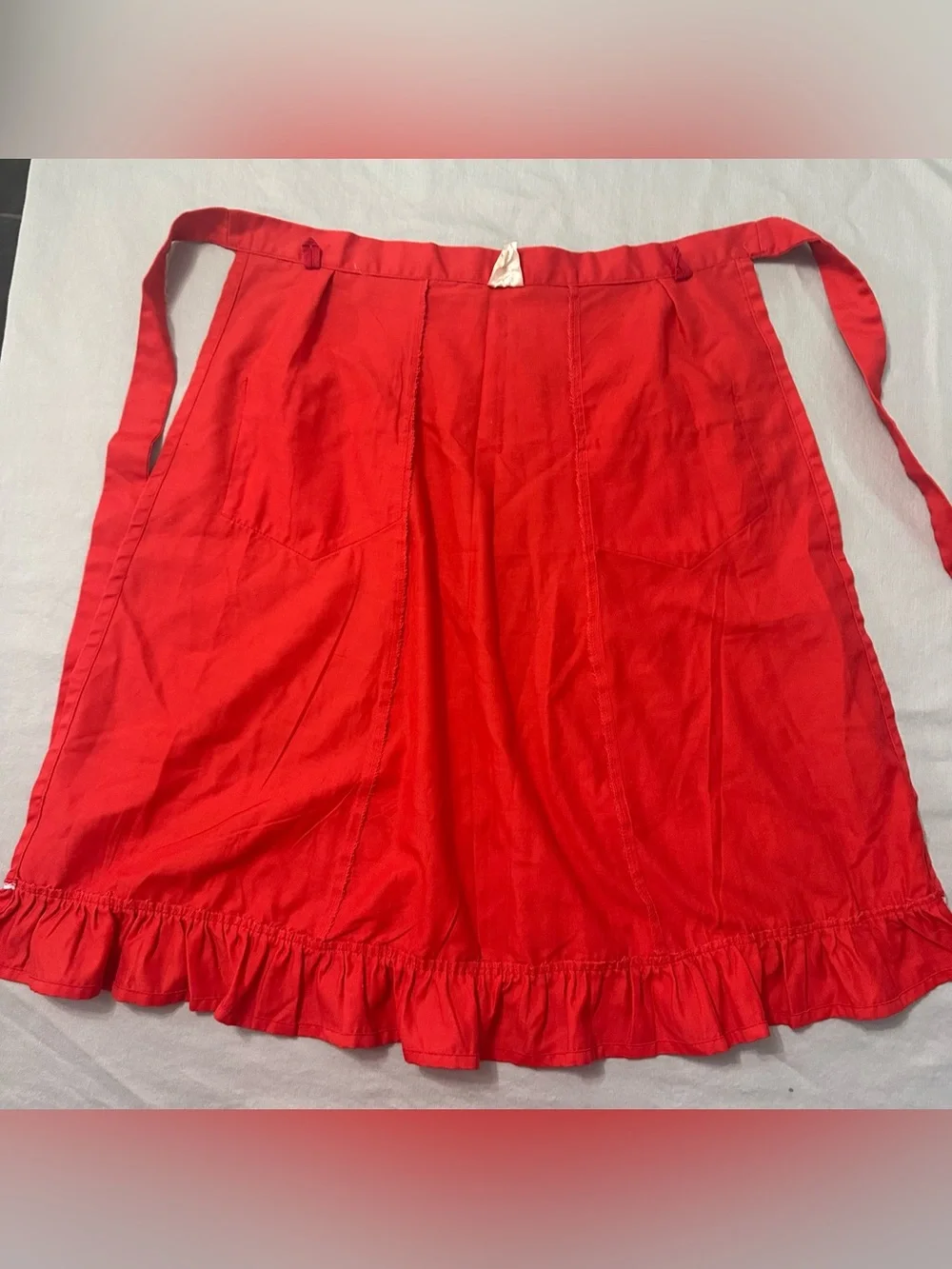 C&A Vintage/Retro Red/White Waist Apron with Pockets, One Size Coattagecore